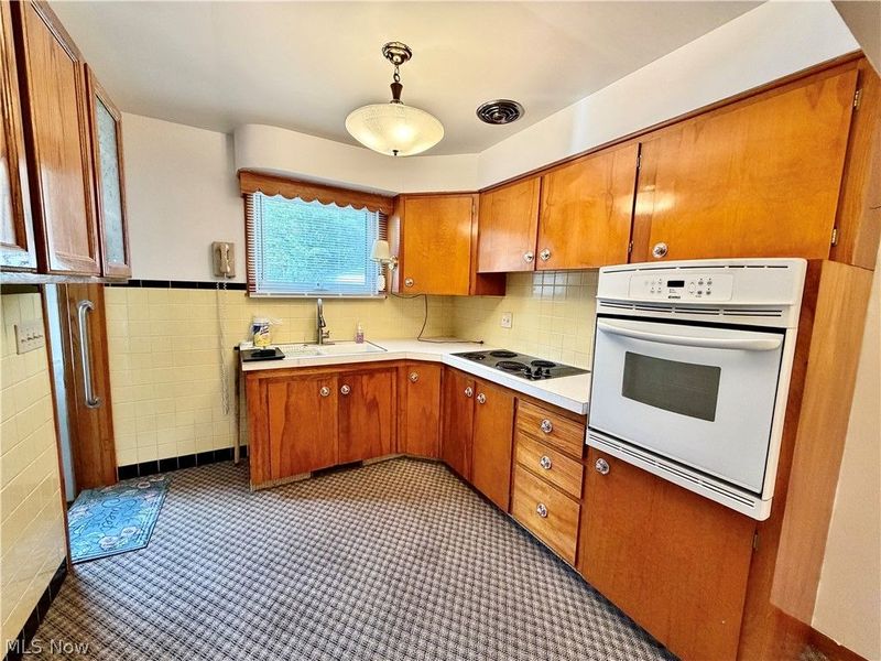860 Adelaide Avenue NE, Warren, OH 44483 Photo 6