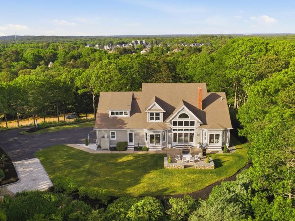 38 Equestrian Lane, East Falmouth, MA 02536