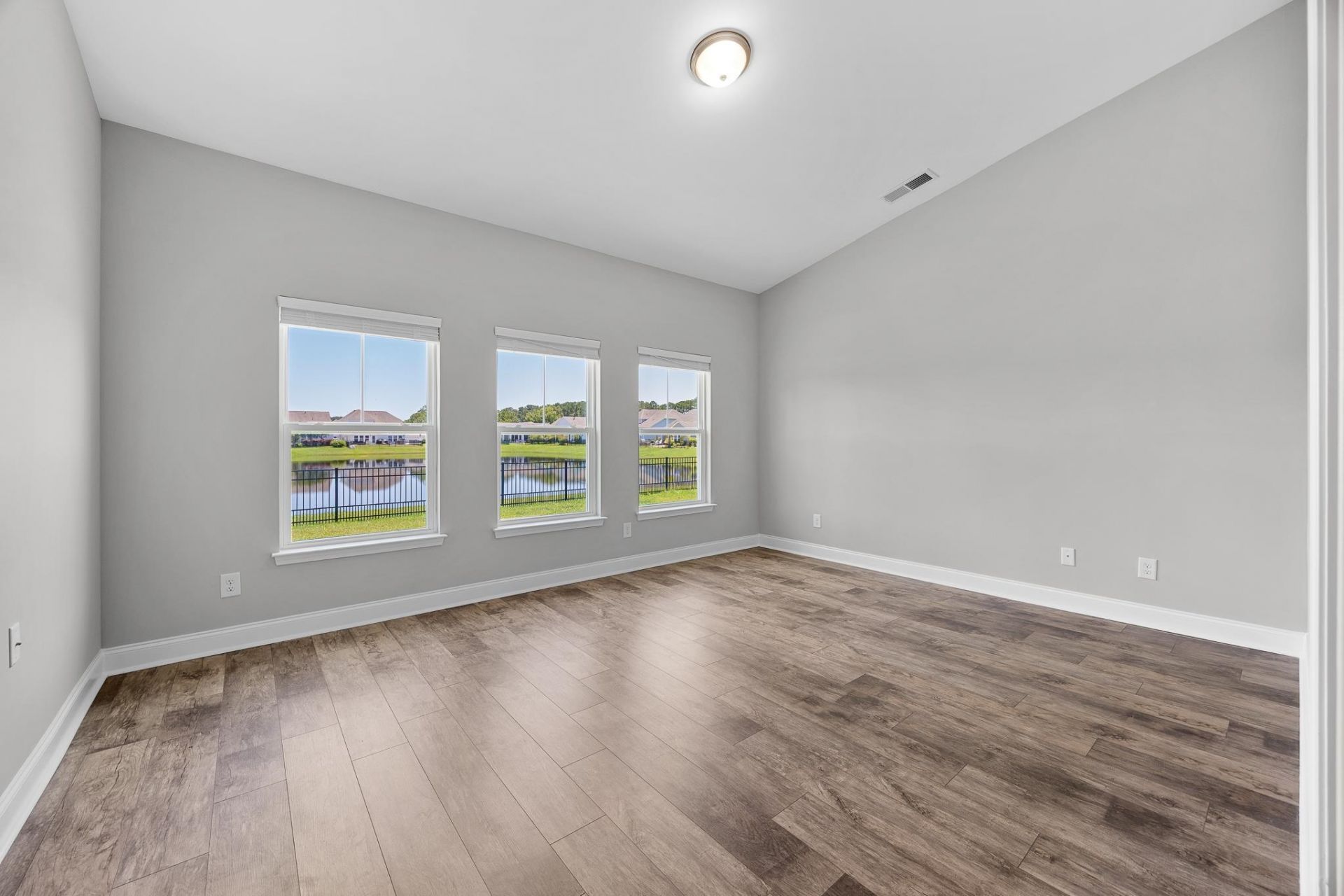 752 Cherry Blossom Dr.  Photo 23