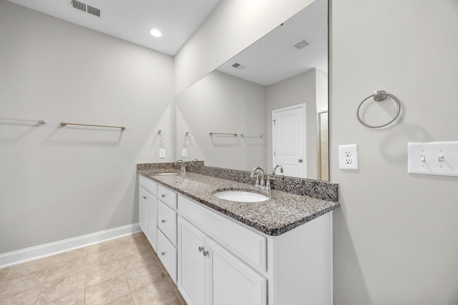 752 Cherry Blossom Dr. Photo 26