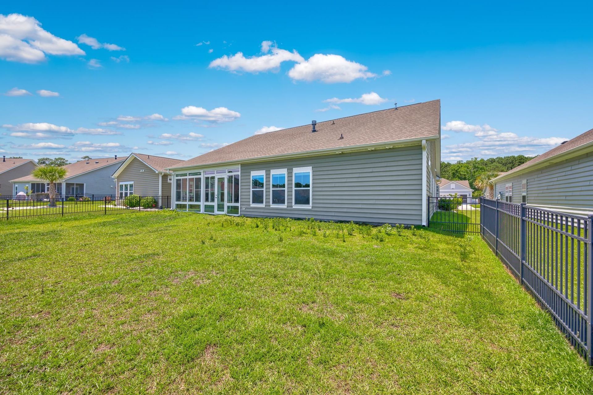 752 Cherry Blossom Dr. Photo 39