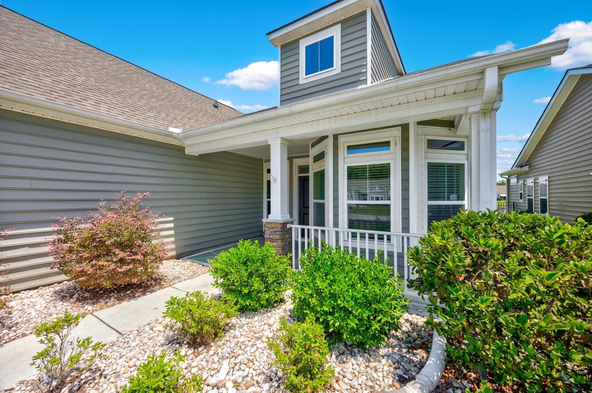 752 Cherry Blossom Dr.  Photo 4