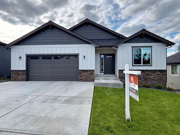 7133 E Beverly Ave, Spokane Valley, WA 99212