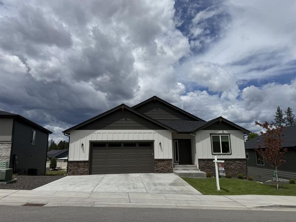 7133 E Beverly Ave, Spokane Valley, WA 99212