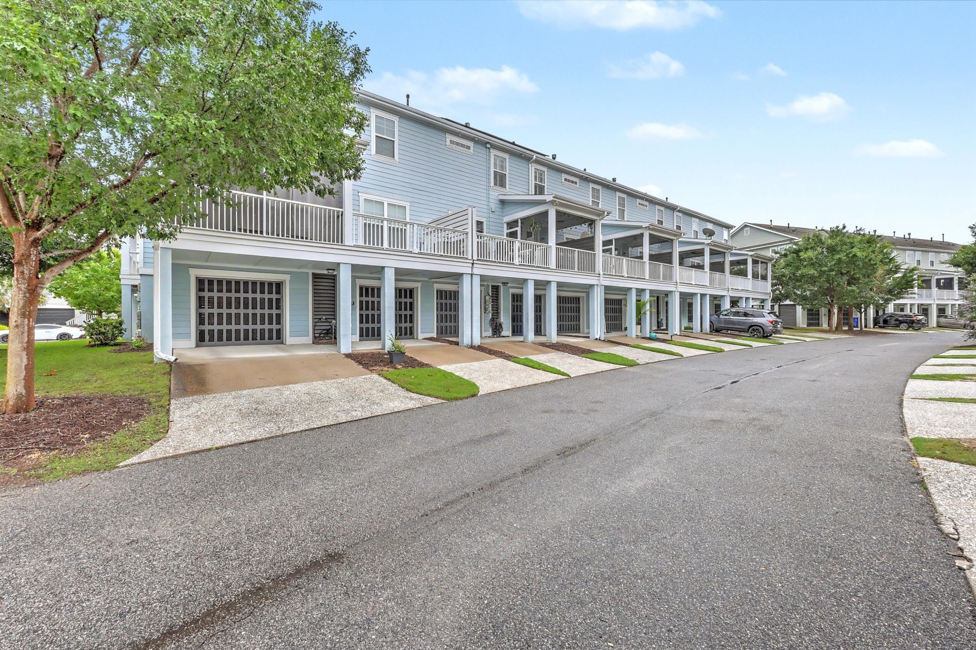 1603 Prince Edward Street Photo 35