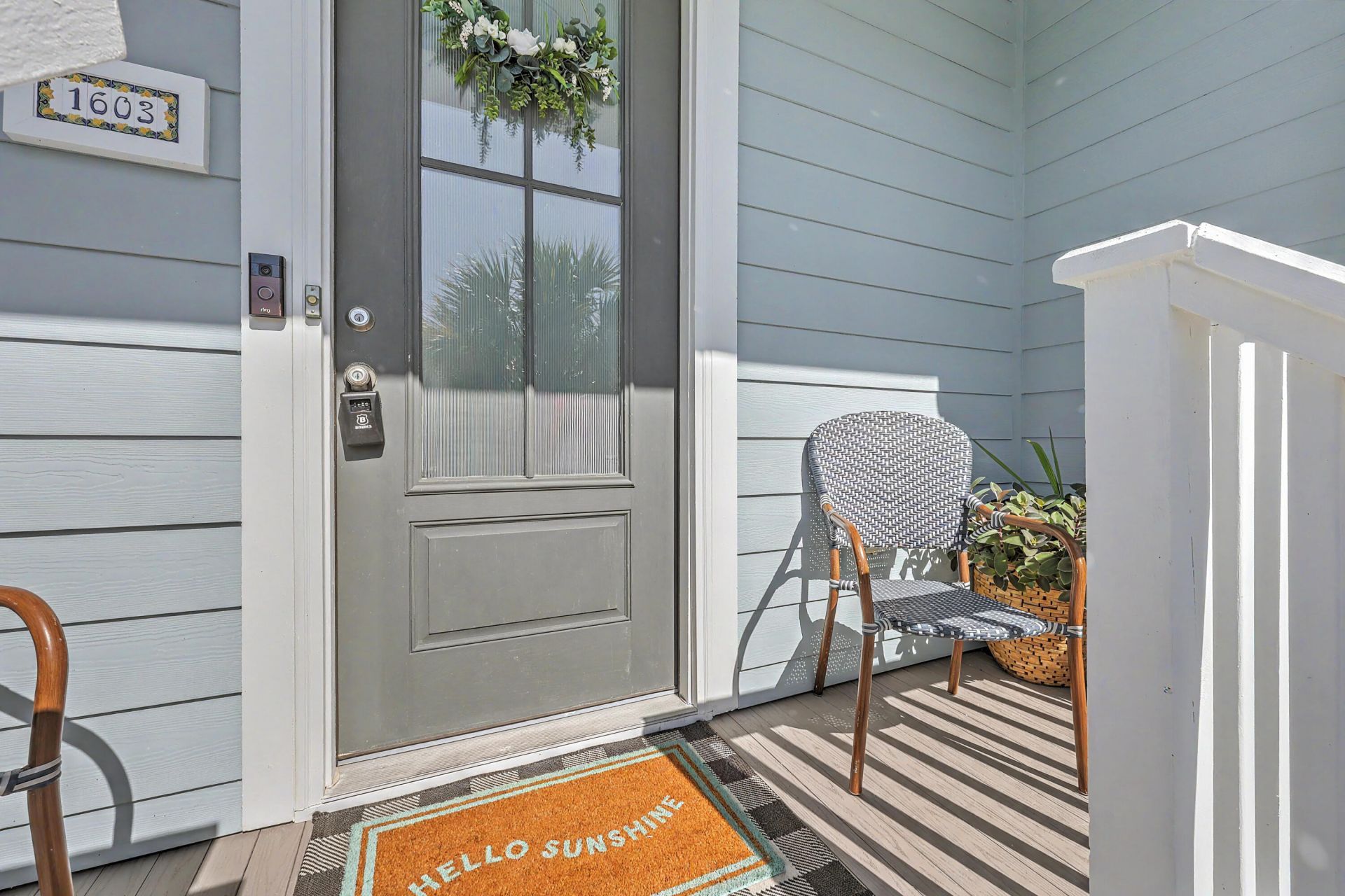 1603 Prince Edward Street Photo 4
