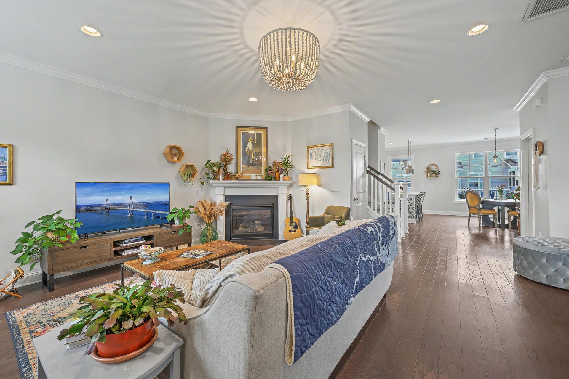 1603 Prince Edward Street Photo 5