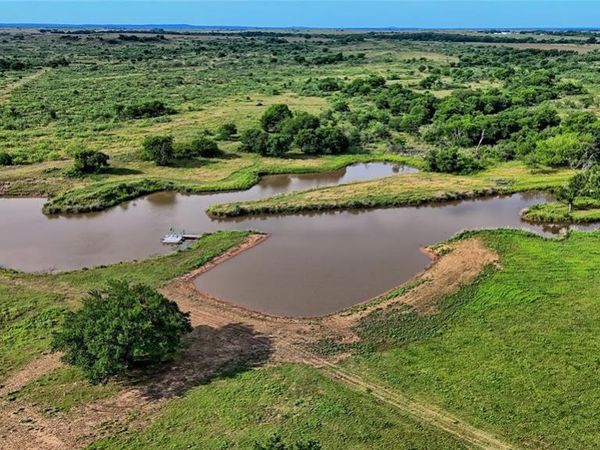 16194 FM 1816 , Nocona, TX 76255