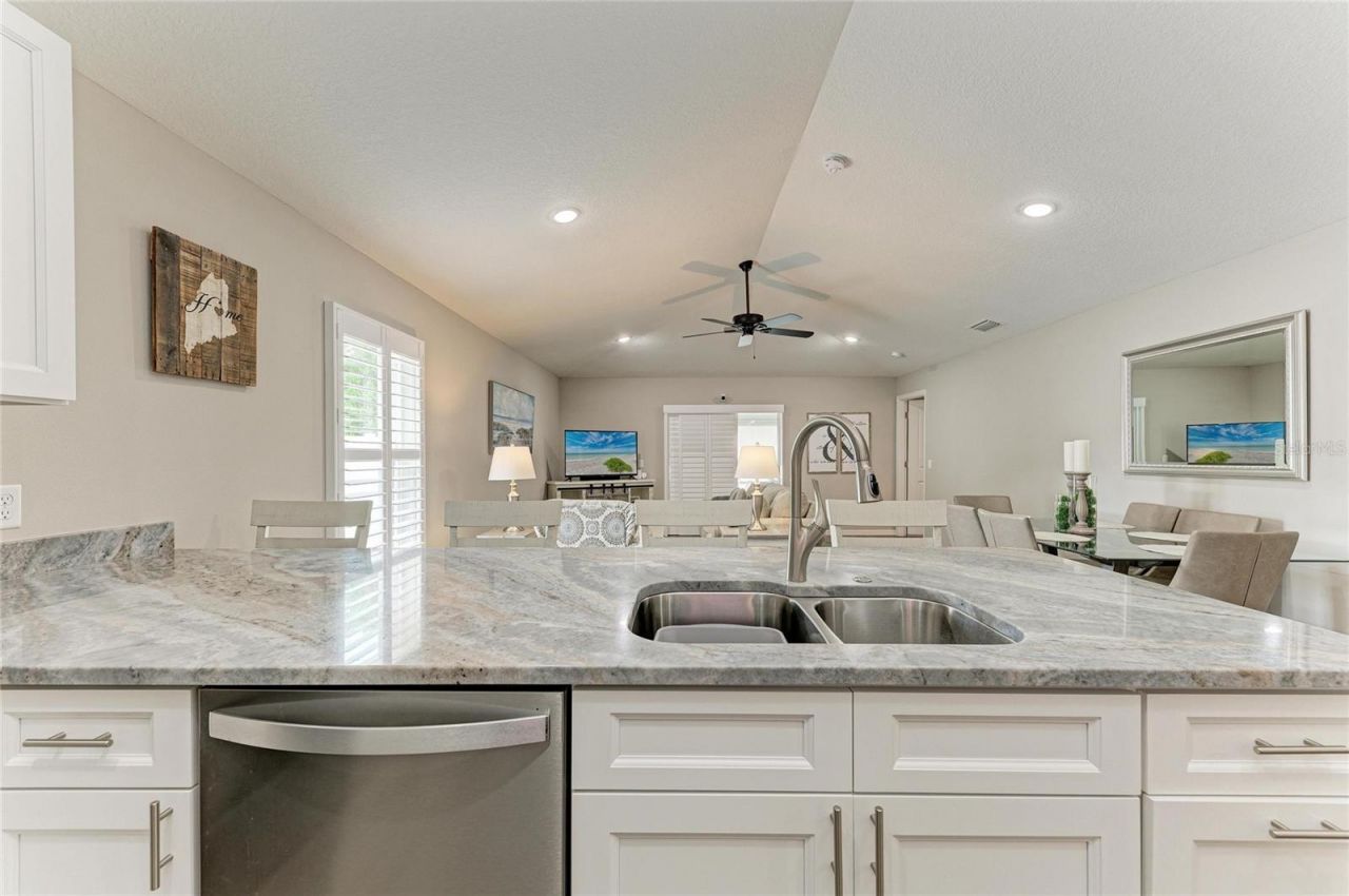 823 Bacon Avenue, Sarasota, FL 34232 Photo