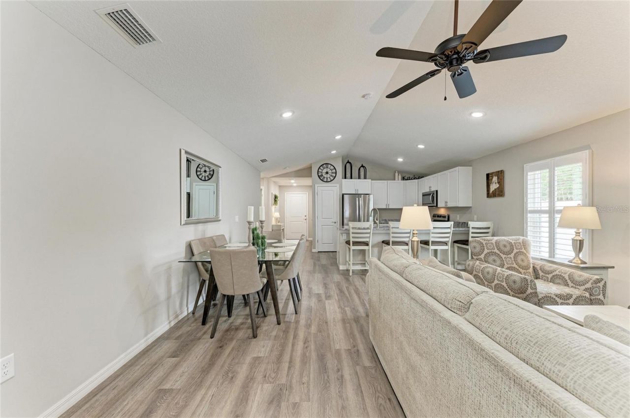 823 Bacon Avenue, Sarasota, FL 34232 Photo