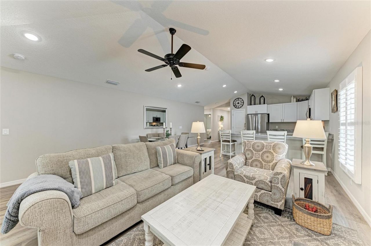 823 Bacon Avenue, Sarasota, FL 34232 Photo