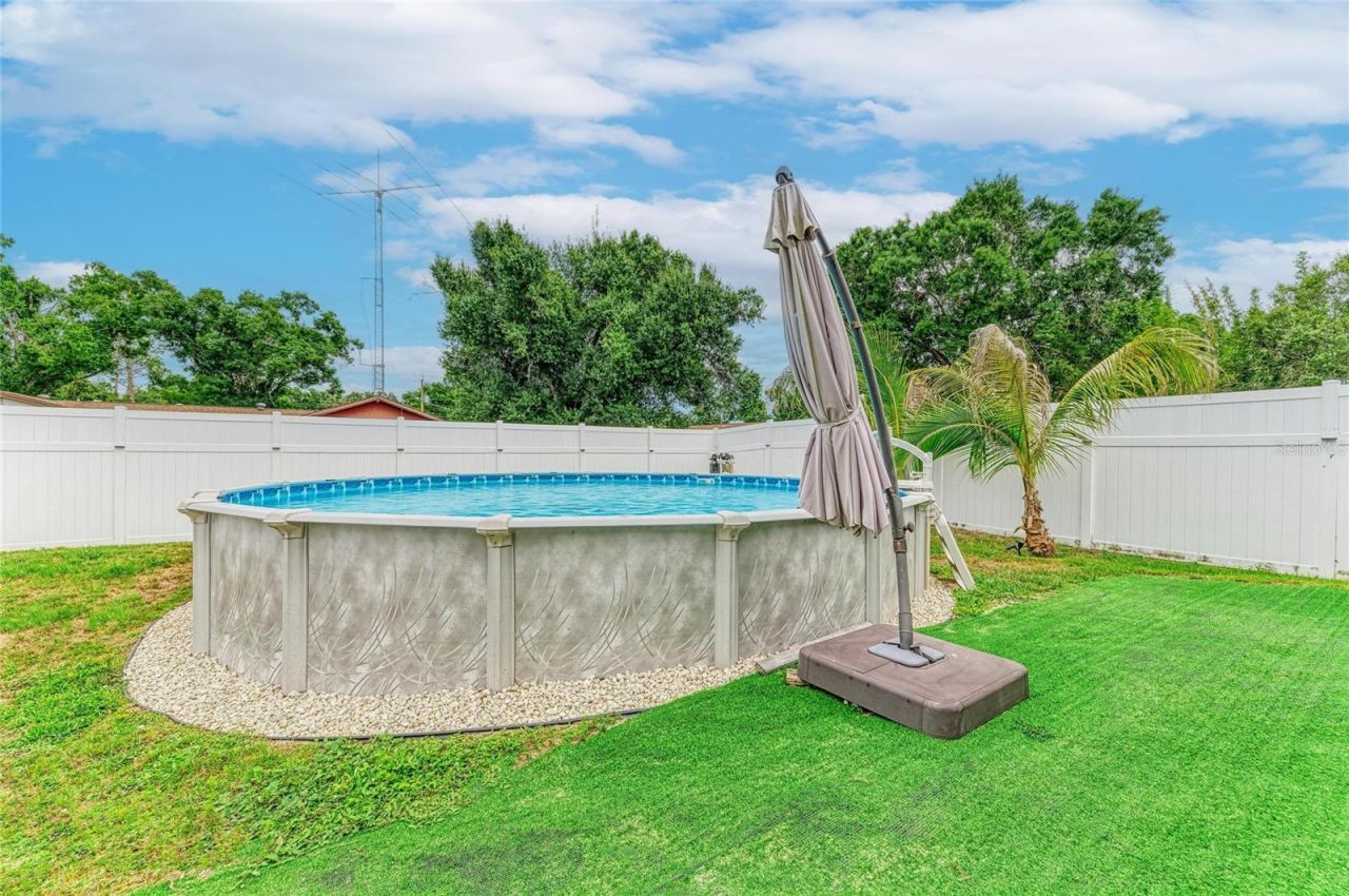 823 Bacon Avenue, Sarasota, FL 34232 Photo