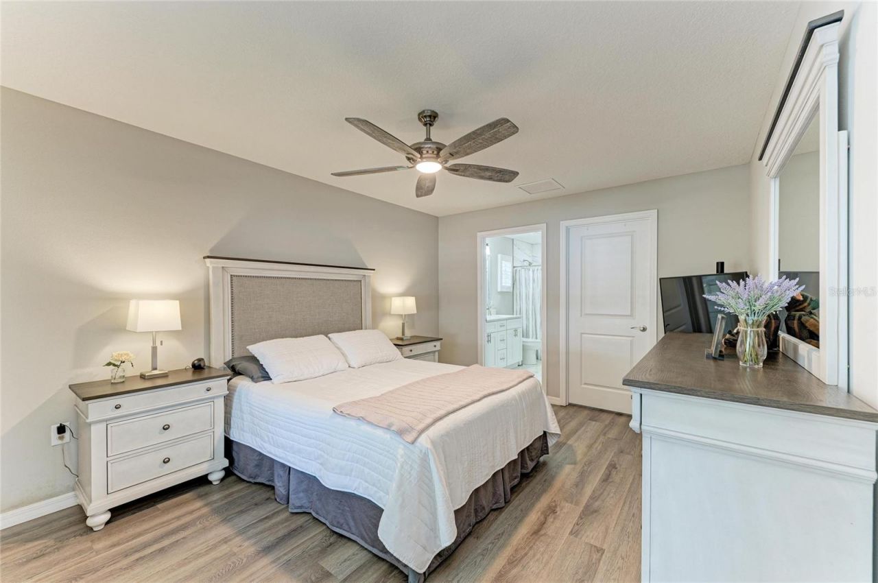 823 Bacon Avenue, Sarasota, FL 34232 Photo