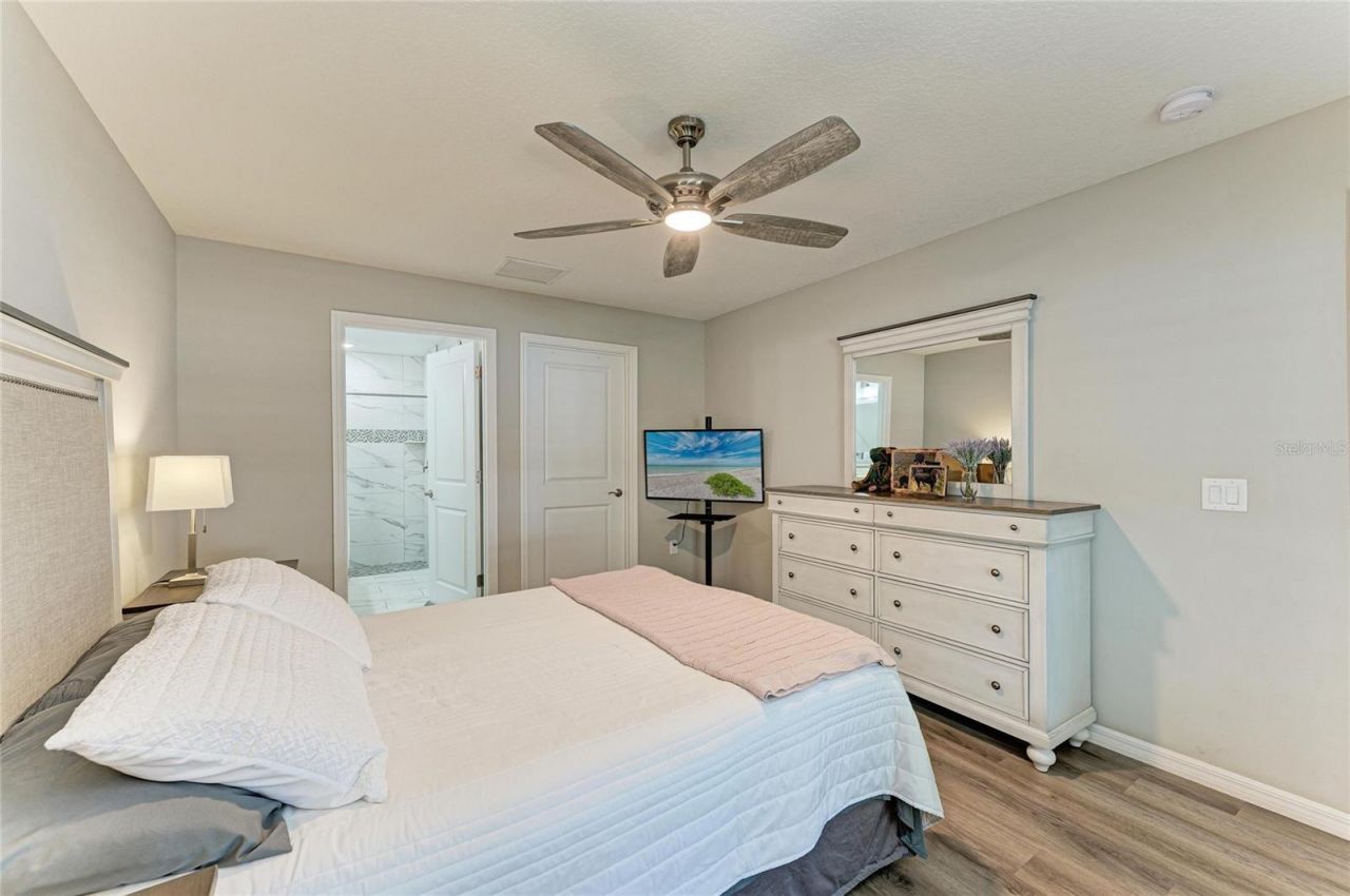 823 Bacon Avenue, Sarasota, FL 34232 Photo