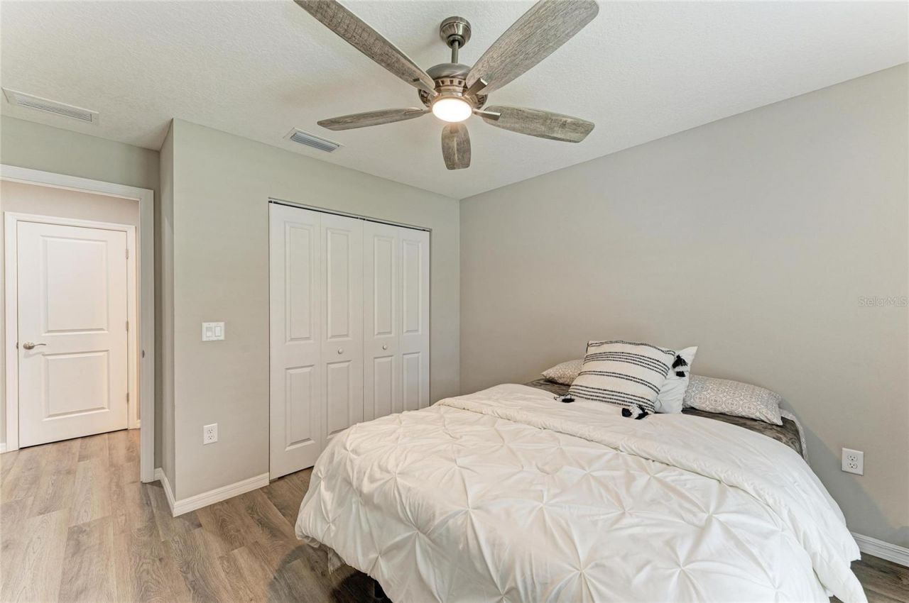 823 Bacon Avenue, Sarasota, FL 34232 Photo
