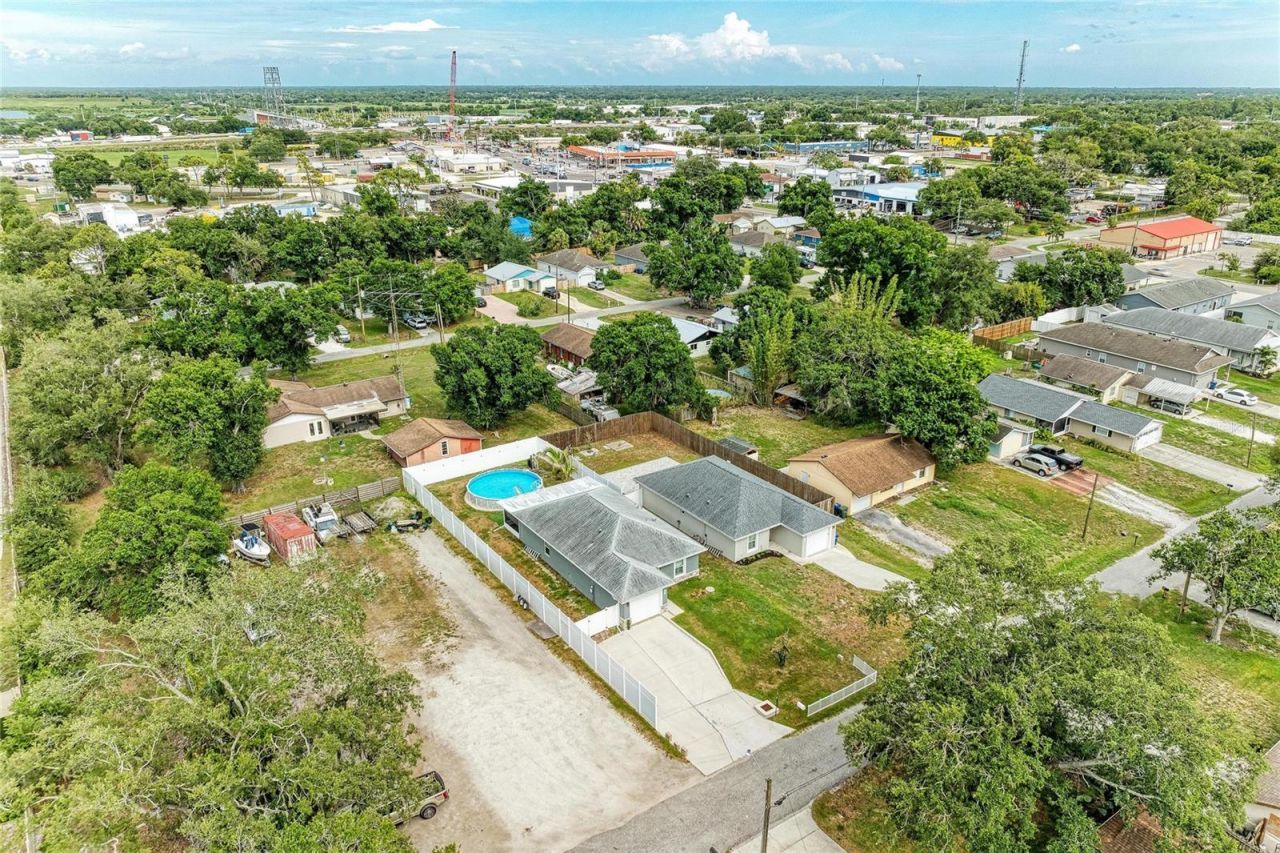 823 Bacon Avenue, Sarasota, FL 34232 Photo
