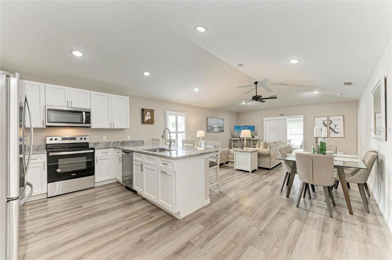 823 Bacon Avenue, Sarasota, FL 34232 Photo