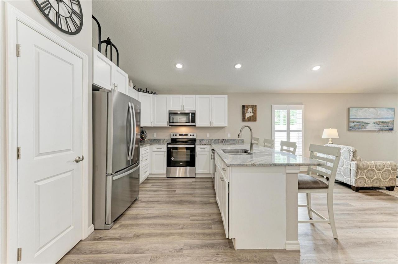 823 Bacon Avenue, Sarasota, FL 34232 Photo