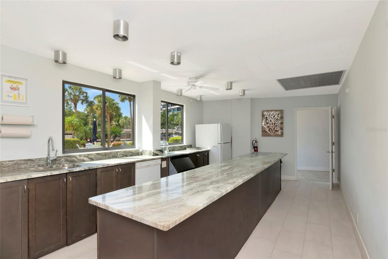 5855 Midnight Pass Road, Unit 514, Sarasota, FL 34242 Photo