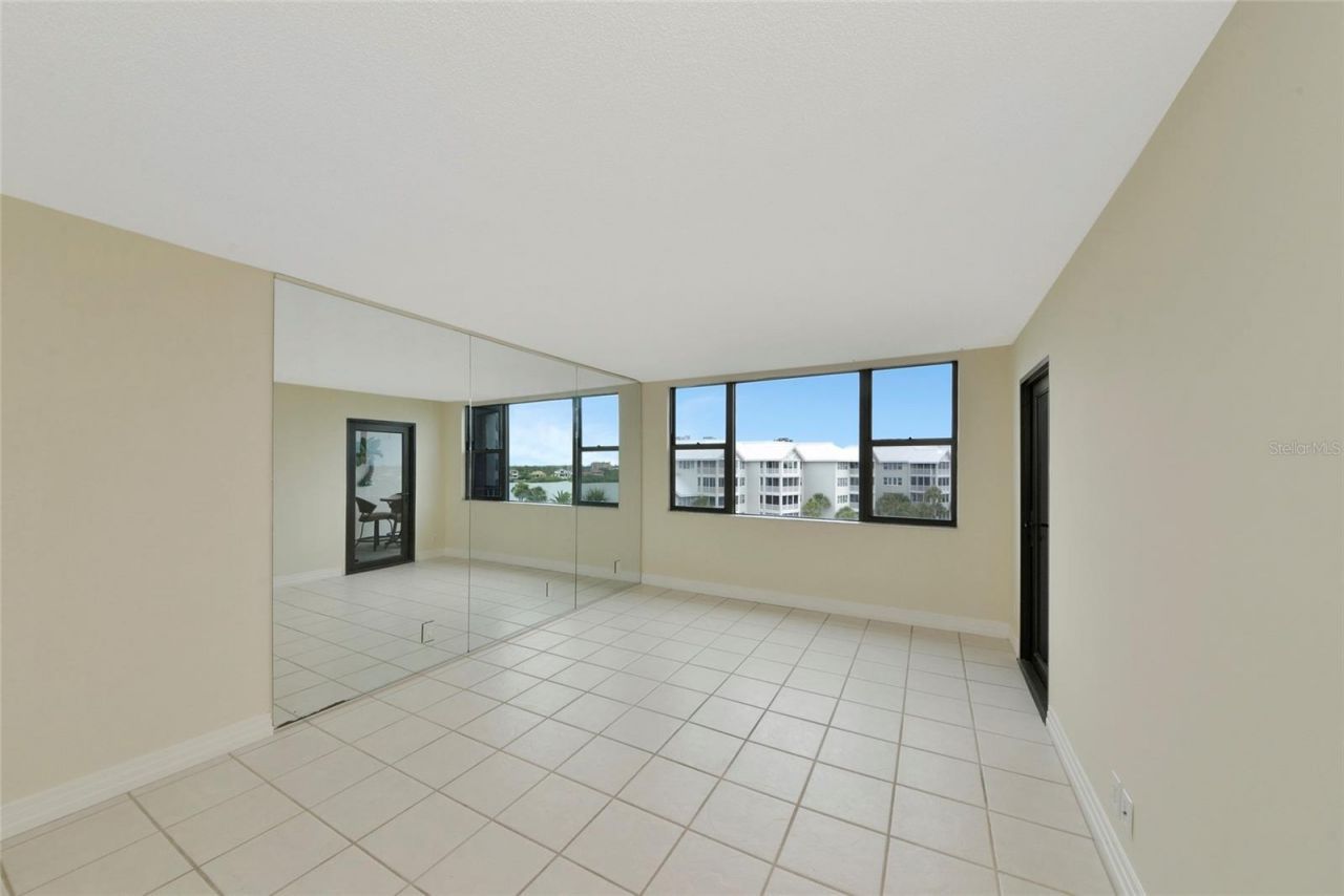 5855 Midnight Pass Road, Unit 514, Sarasota, FL 34242 Photo
