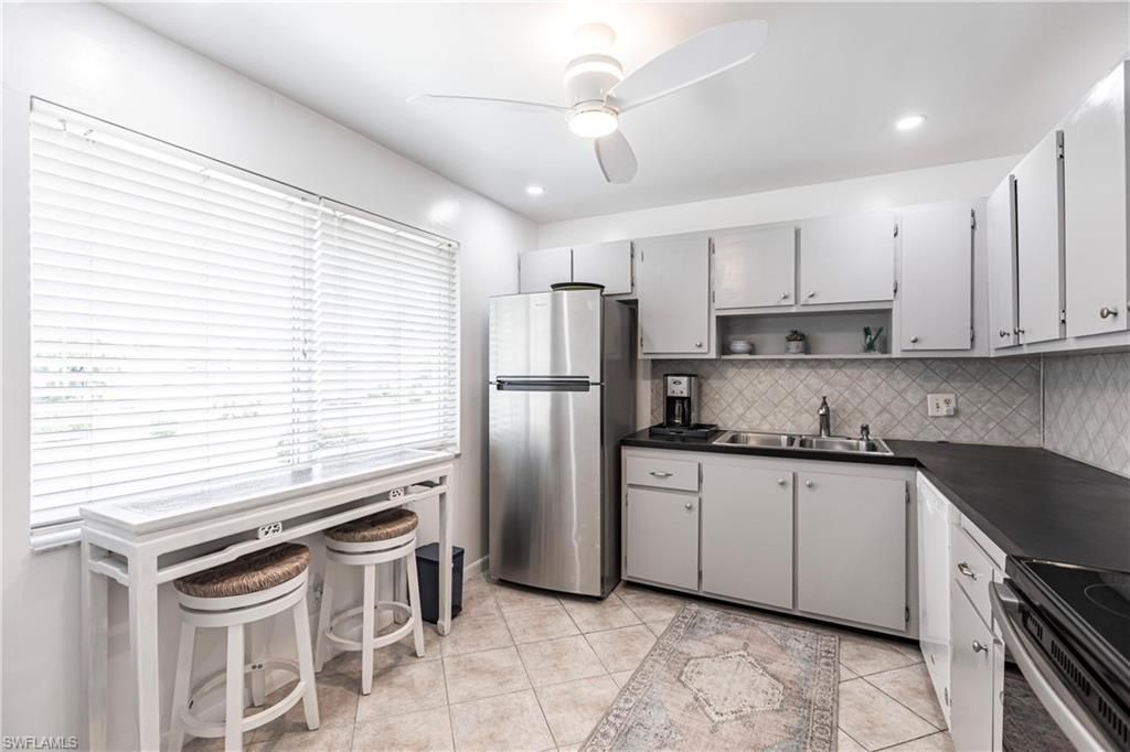 550 Teryl Rd, Unit 2302, Naples, FL 34112 Photo