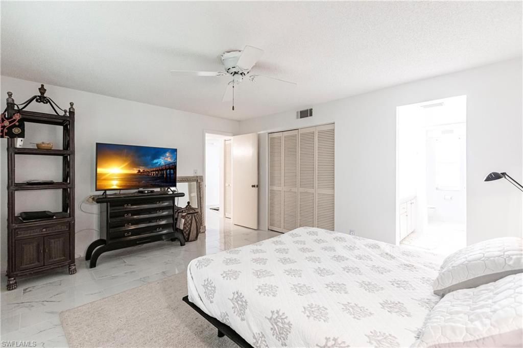 550 Teryl Rd, Unit 2302, Naples, FL 34112 Photo
