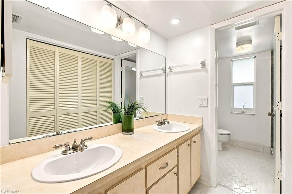 550 Teryl Rd, Unit 2302, Naples, FL 34112 Photo