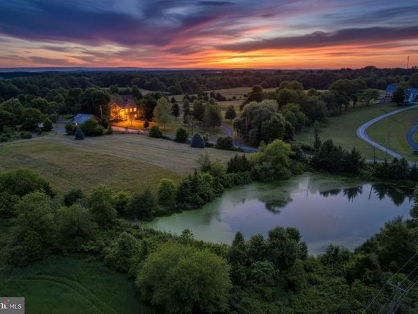 2347 HARNEY ROAD, LITTLESTOWN, PA 17340
