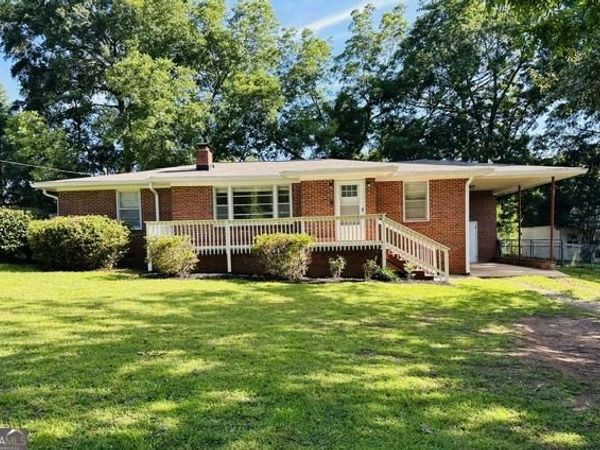 110 N Chilton Crescent, Lagrange, GA 30240