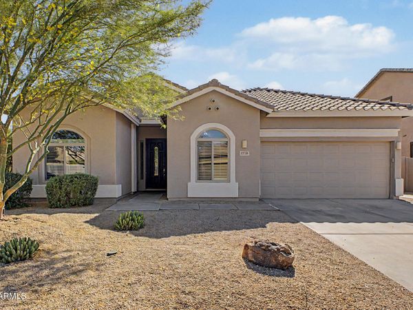 2758 N 148th Lane, Goodyear, AZ 85395