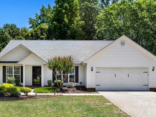 4286 Timberwood Drive , Gastonia, NC 28056