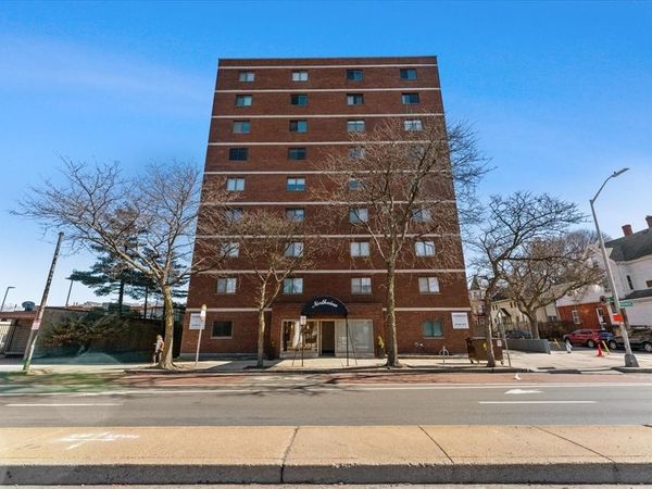 2353 Massachusetts Ave, Unit 44, Cambridge, MA 02140