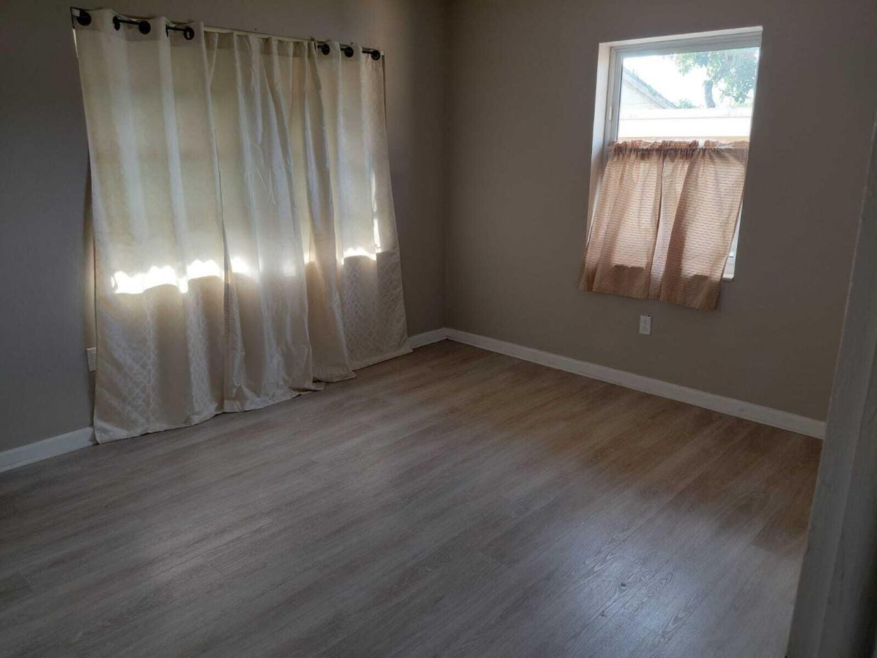 5749-5753 Grant Street, Hollywood, FL 33021 Photo