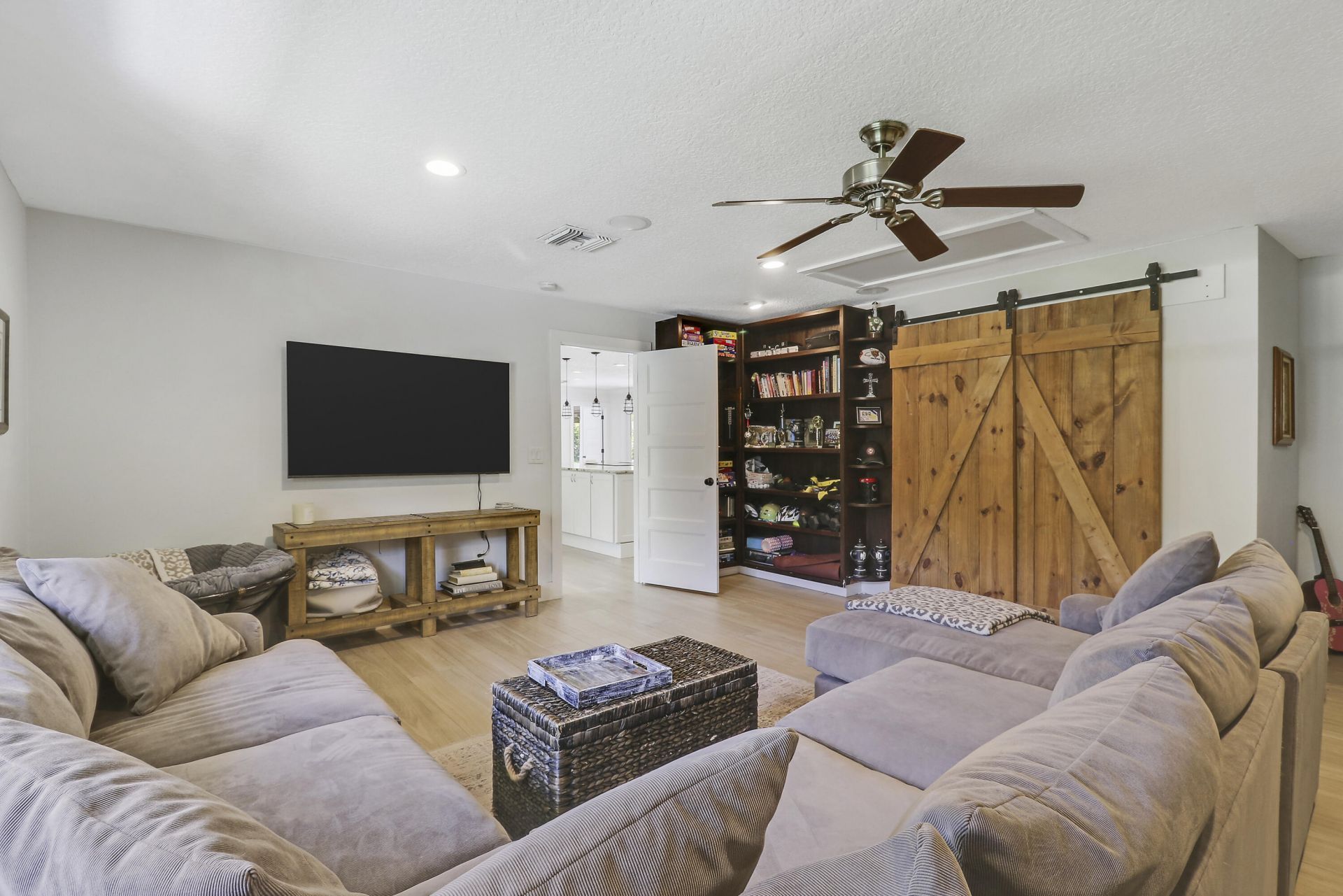 8352 N 154th Ct Road N, Palm Beach Gardens, FL 33418 Photo