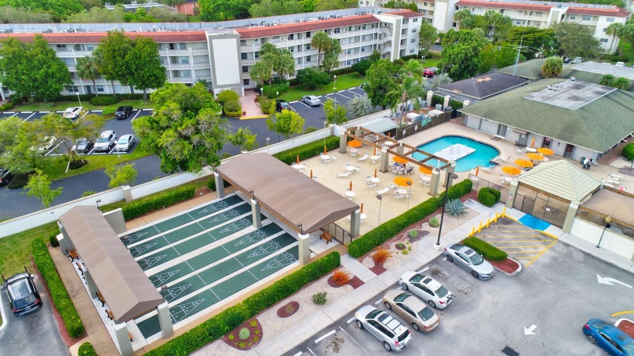 2202 Lucaya Bend, Unit M1, Coconut Creek, FL 33066 Photo