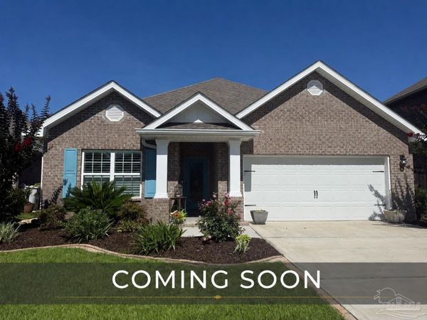 1692 Waterford Sound Blvd, Gulf Breeze, FL 32563
