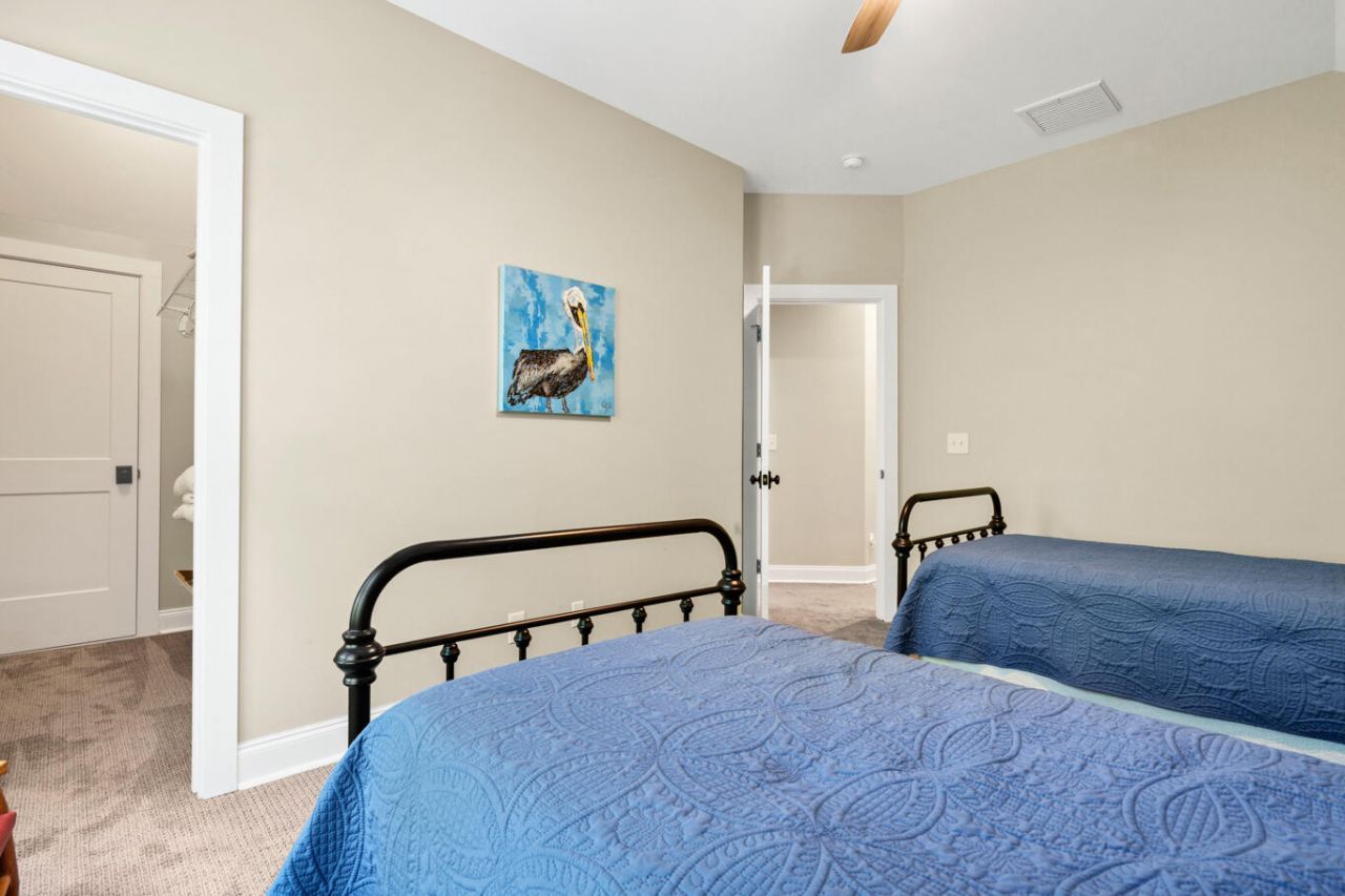 8730 Marsh Aire Lane Photo 15
