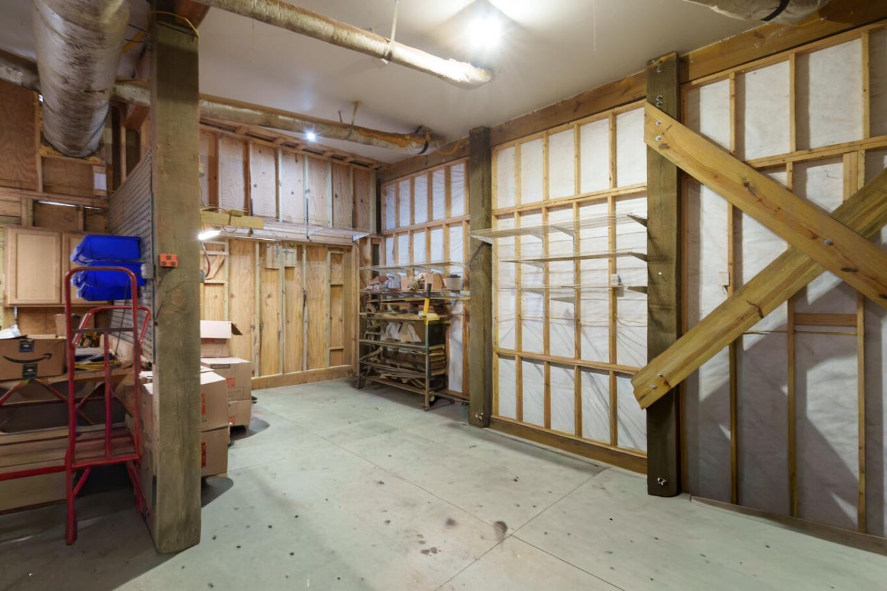 8730 Marsh Aire Lane Photo 35