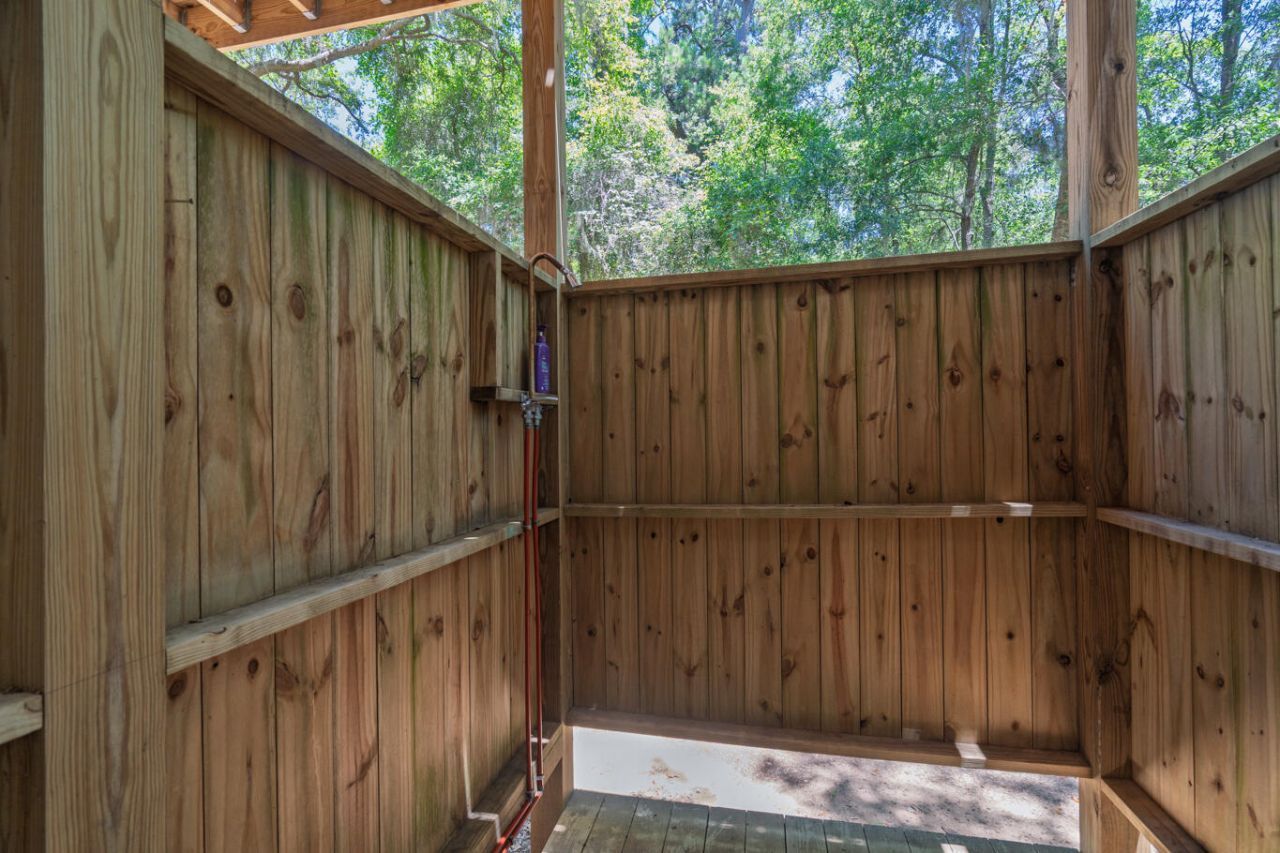 8730 Marsh Aire Lane Photo 60