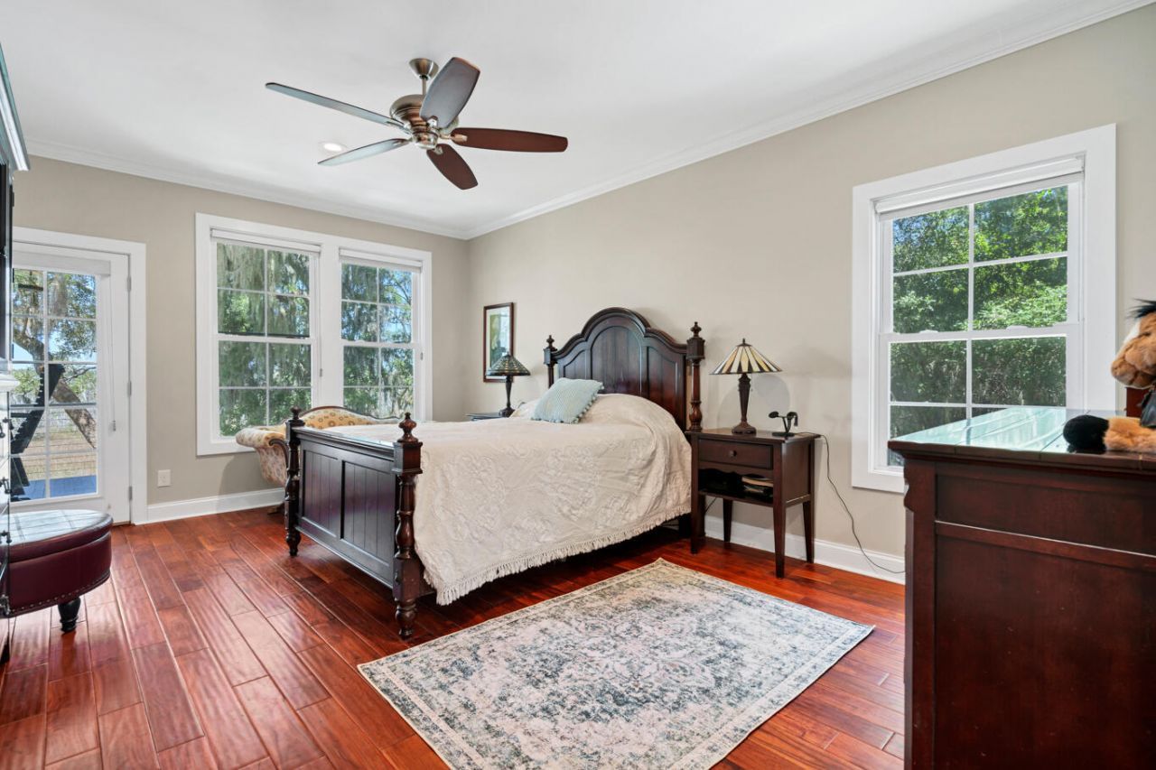 8730 Marsh Aire Lane Photo 8