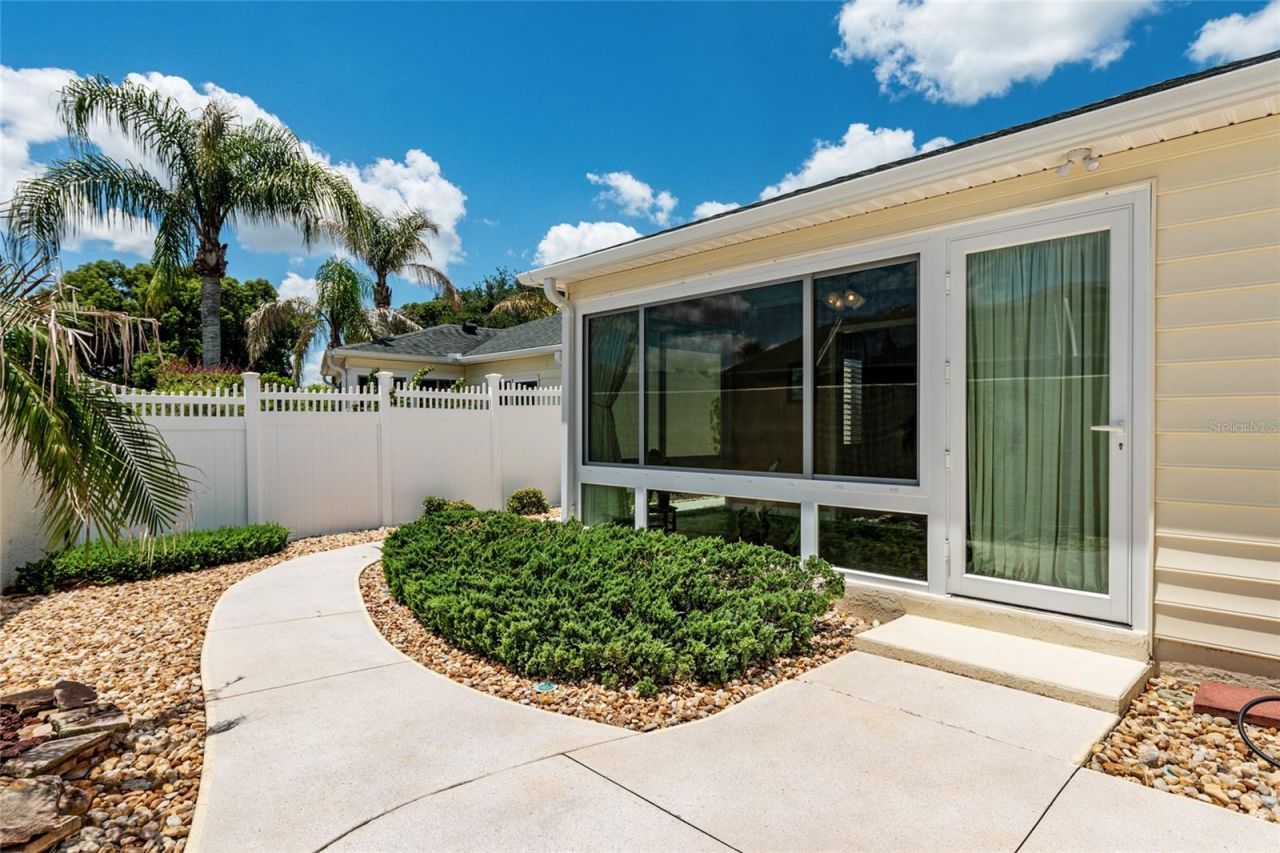 1492 Azteca Loop, The Villages, FL 32162 Photo