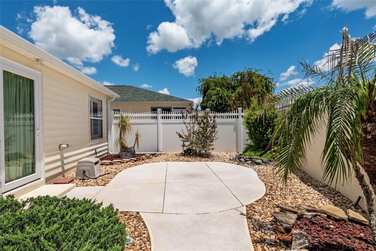 1492 Azteca Loop, The Villages, FL 32162 Photo