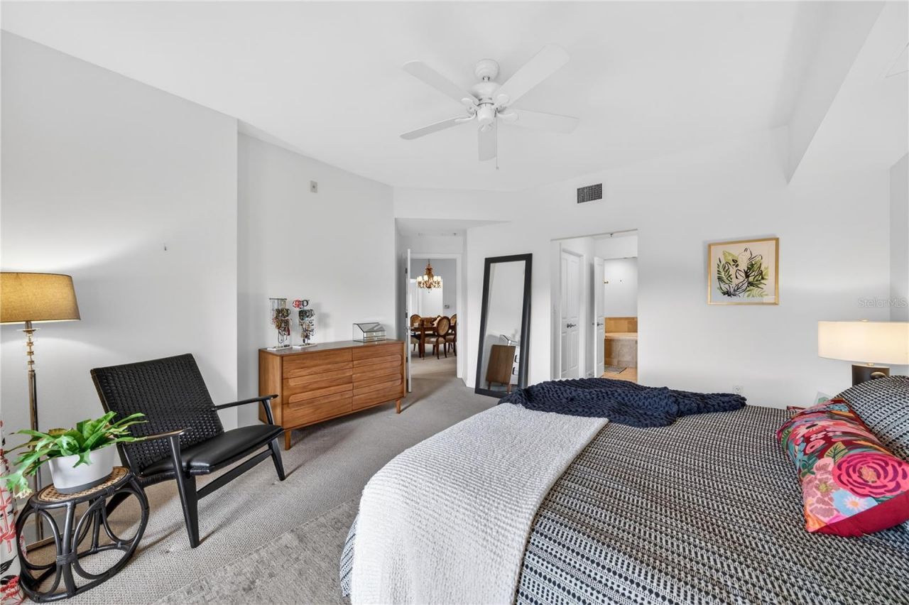 2305 Edgewater Drive , Unit 1210, Orlando, FL 32804 Photo