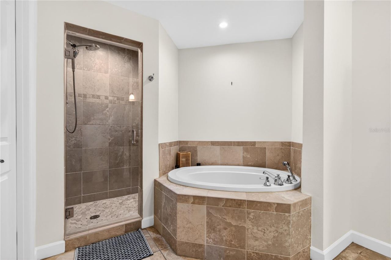 2305 Edgewater Drive , Unit 1210, Orlando, FL 32804 Photo