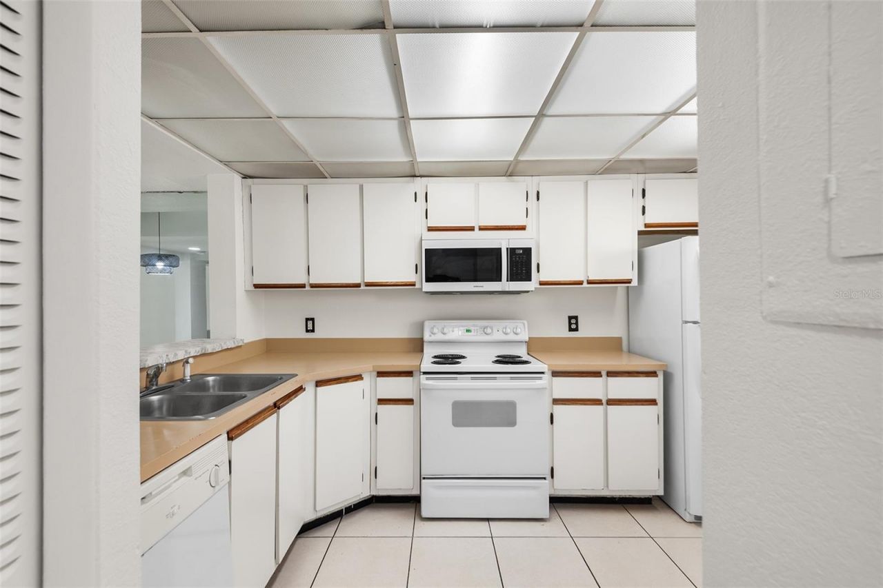 2111 Honour Road, Unit 2111, Orlando, FL 32839 Photo