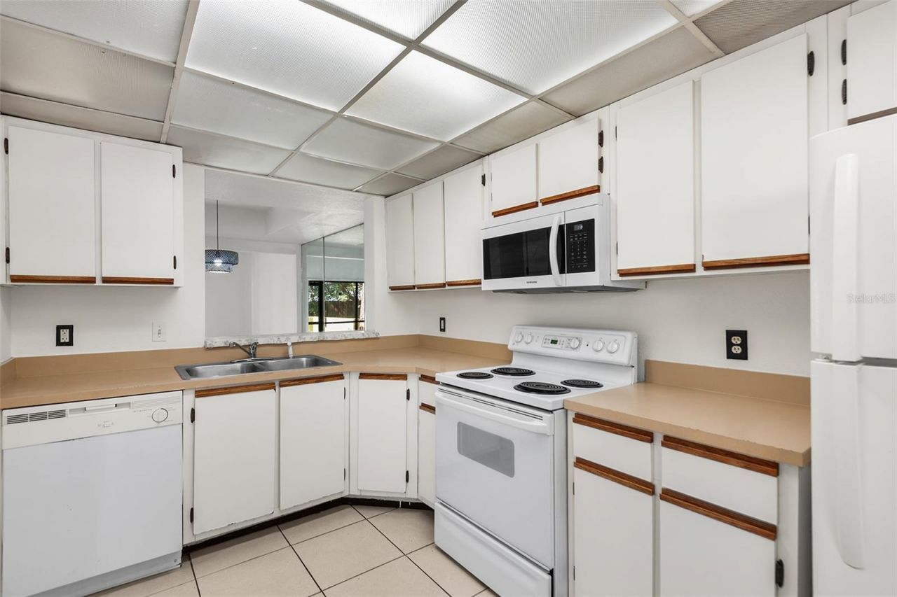 2111 Honour Road, Unit 2111, Orlando, FL 32839 Photo