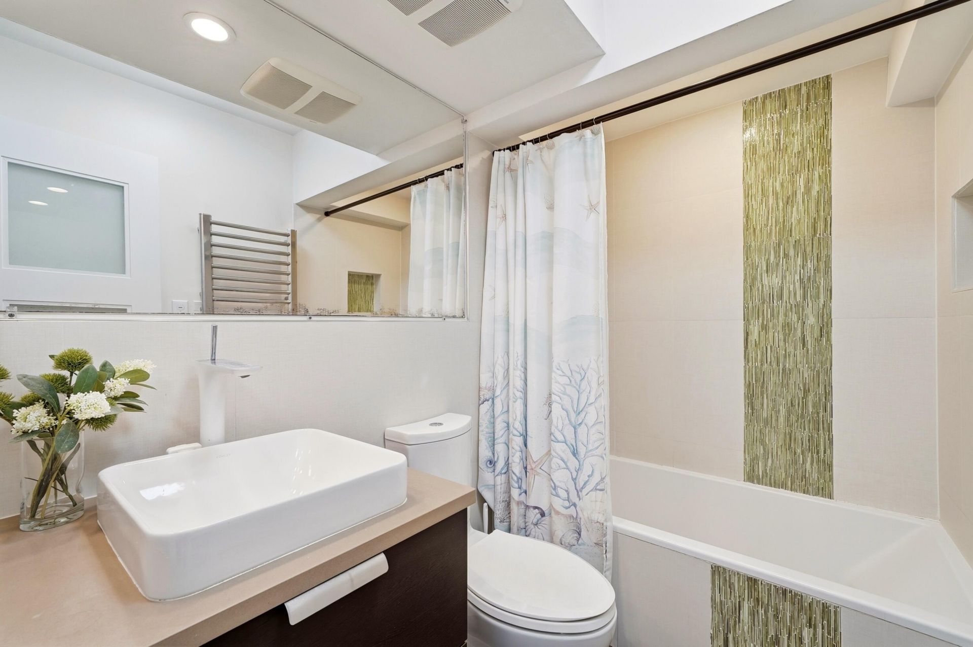 95 N Birch Road, Unit 606, Fort Lauderdale, FL 33304 Photo