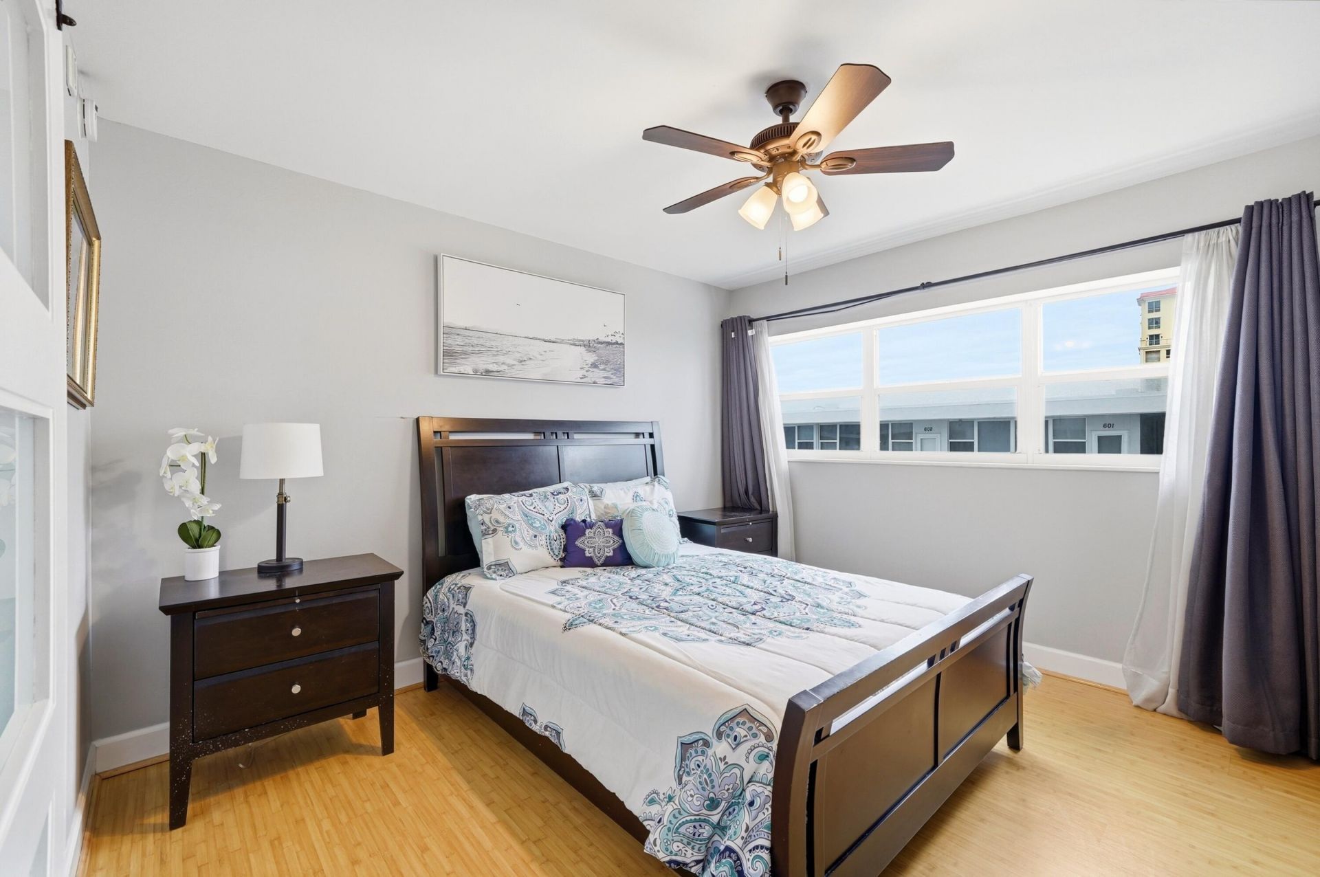 95 N Birch Road, Unit 606, Fort Lauderdale, FL 33304 Photo