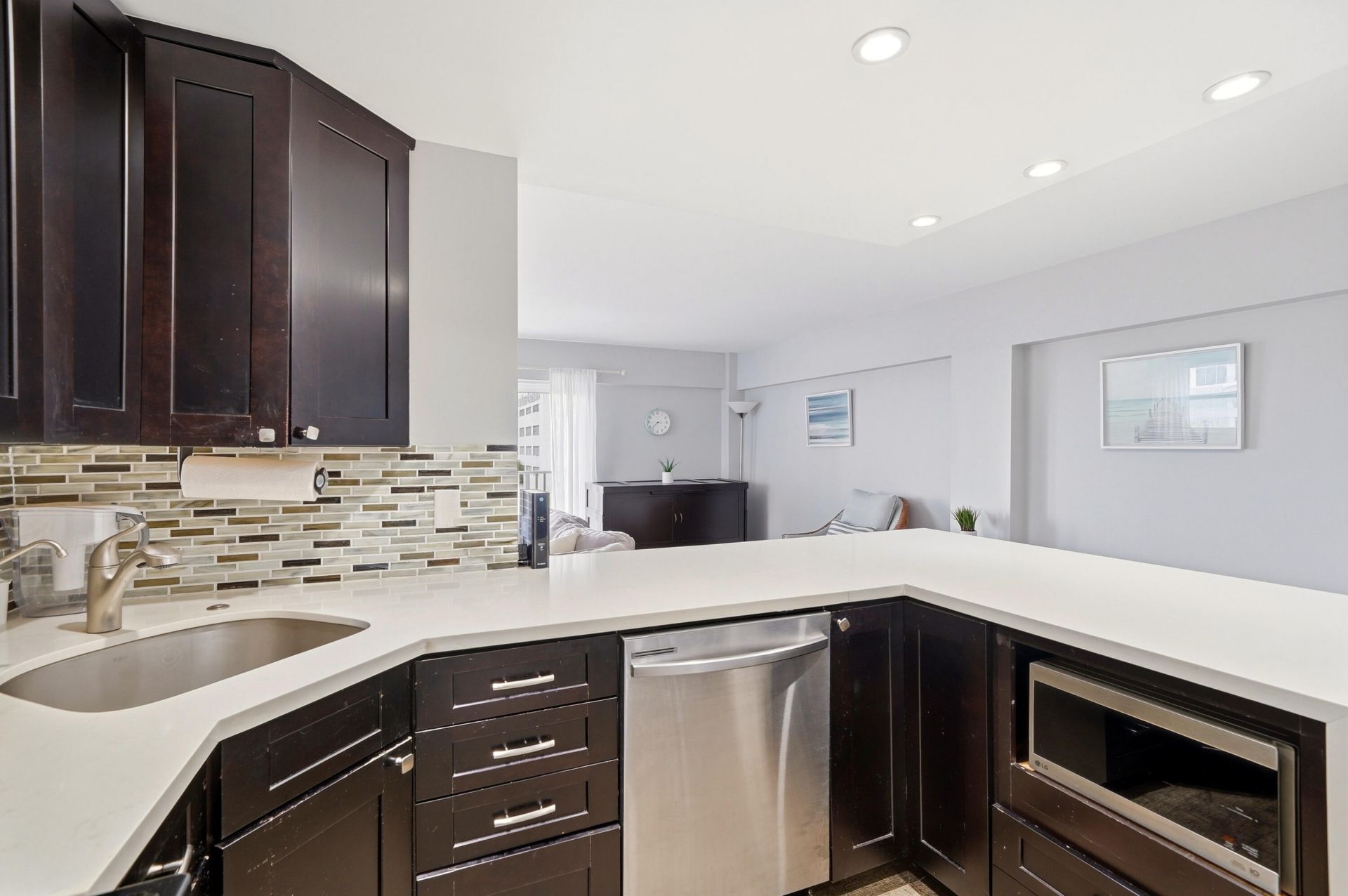 95 N Birch Road, Unit 606, Fort Lauderdale, FL 33304 Photo
