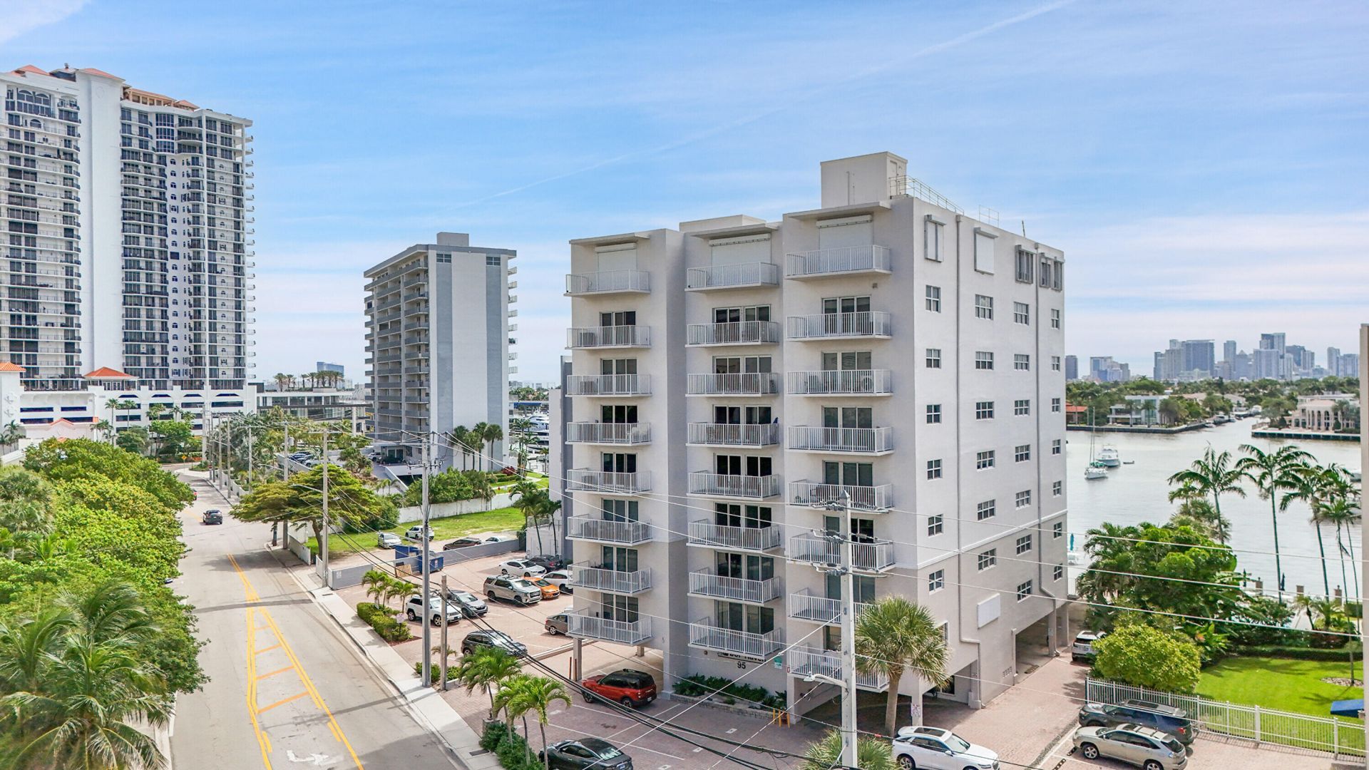 95 N Birch Road, Unit 606, Fort Lauderdale, FL 33304 Photo